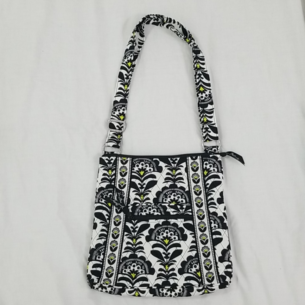 NWOT VERA BRADLEY Shoulder Bag Floral B&W + Yellow - Picture 1 of 6